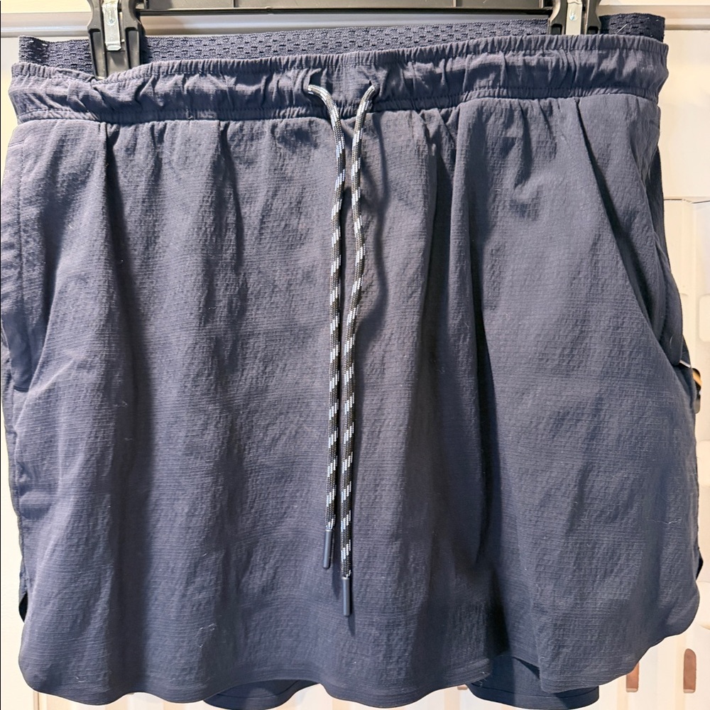 Athleta Trekkie Skirt Navy Blue Sz 8 - Picture 1 of 4
